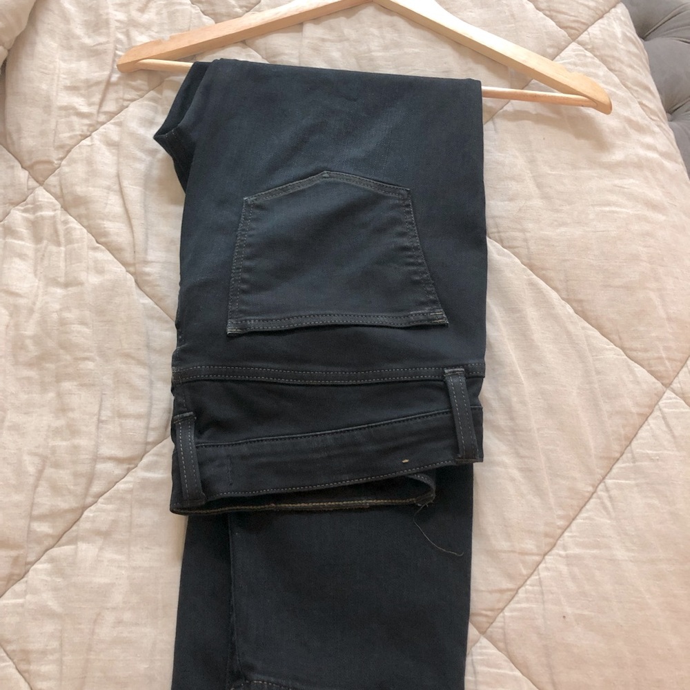 Madewell crop jeans size 31.